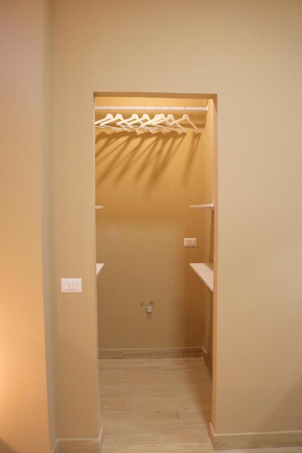 Portello Double Rooms Flat - 3 People Milan Luaran gambar