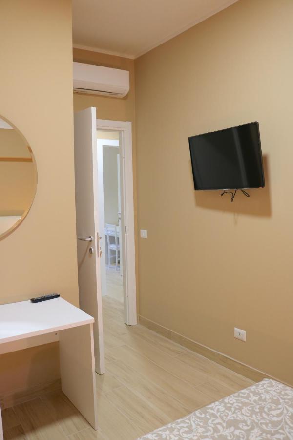 Portello Double Rooms Flat - 3 People Milan Luaran gambar