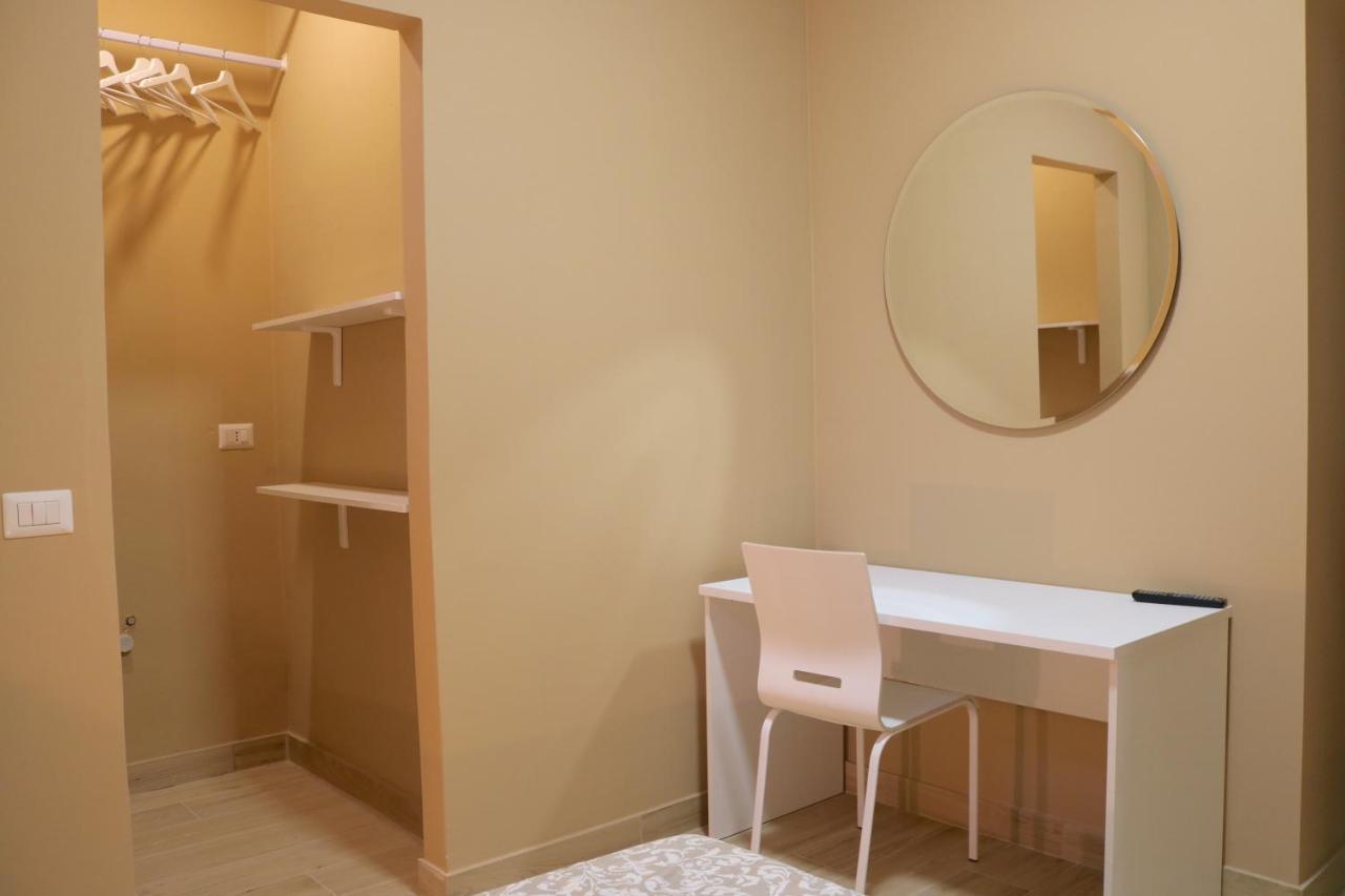Portello Double Rooms Flat - 3 People Milan Luaran gambar